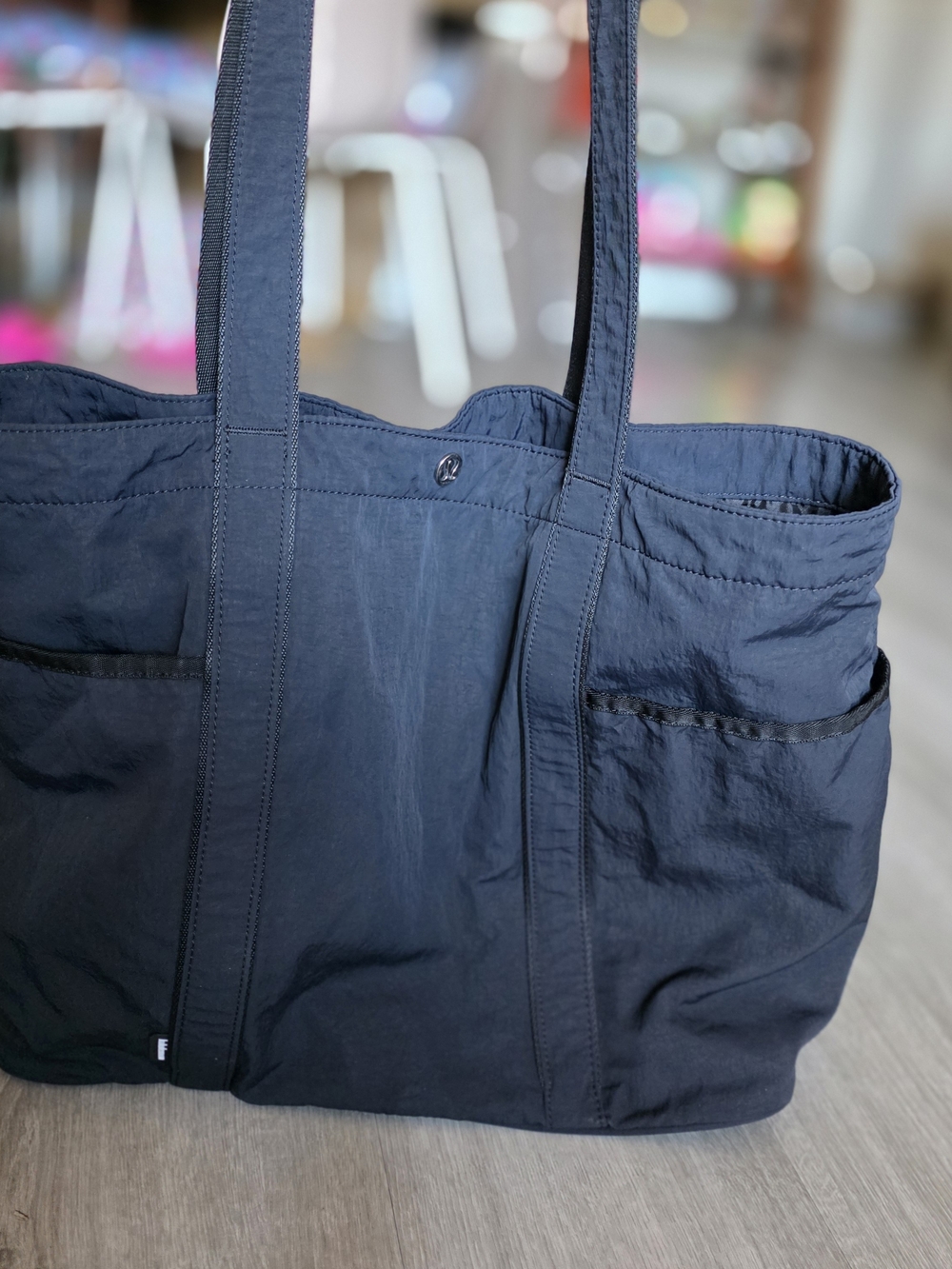 lululemon athletica Black Everyday Tote Bag - Picture 2 of 9